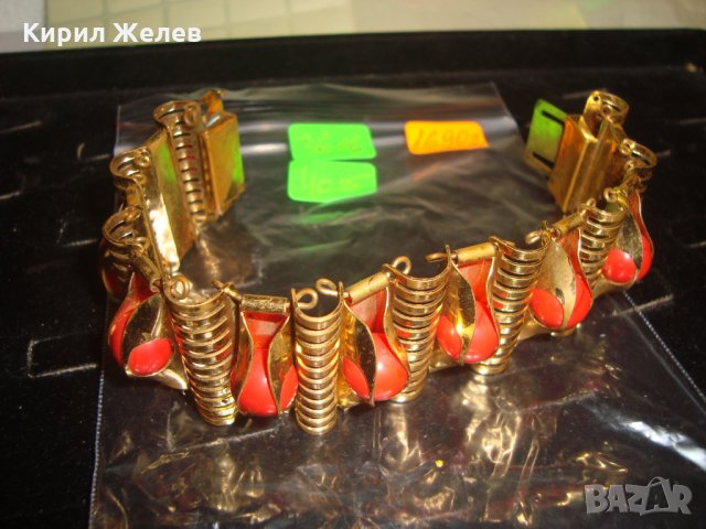ПОЗЛАТЕНА РЕТРО АРТ ВИНТИДЖ БРОНЗОВА ГРИВНА ЕФЕКТНА с ЧЕРВЕНИ КАМЪНИ 16902, снимка 5 - Антикварни и старинни предмети - 30691405