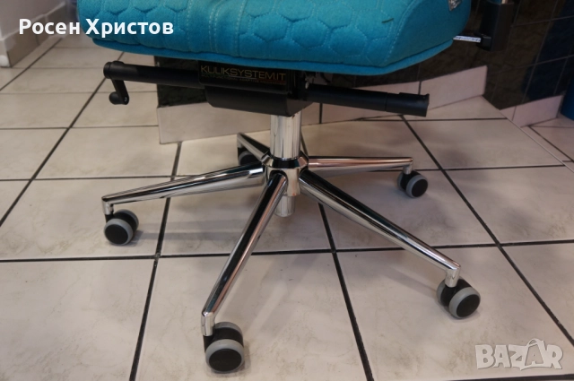 Ергономичен стол KULIK NANO Italy, снимка 3 - Столове - 52899910