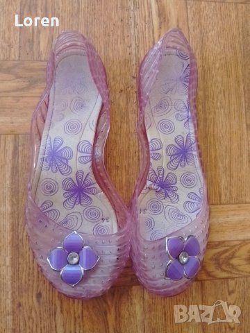 Детски летни силиконови обувчици в лилаво 33/34 номер, снимка 2 - Детски обувки - 44325006