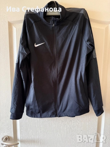 Ново мъжко  спортно 100% оригинално горнище Nike nike