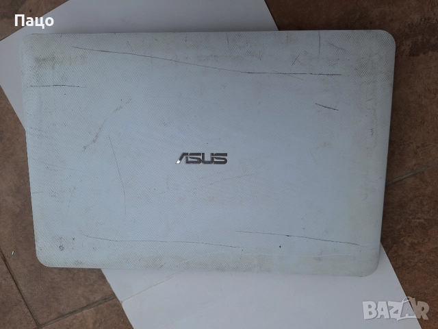 ASUS R556