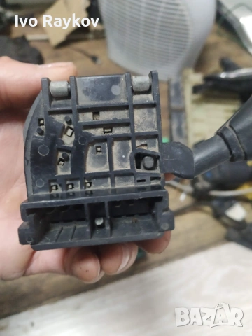 Лостче за чистачки за Renault 19, снимка 3 - Части - 53151659