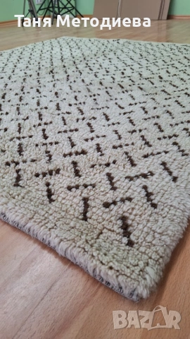 Вълнени ръчно тъкани губери 170 × 155 см и 282×154 см, китеник 1.30/1.93- чисти добре запазени, снимка 6 - Други - 53096971