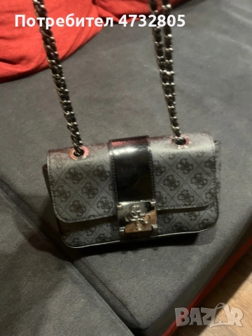 Чанта GUESS