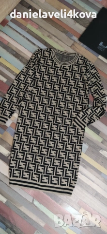 Зимна рокля 