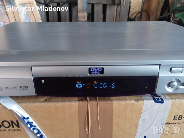 Dvd плеър Schaub Lorenz sld-2001