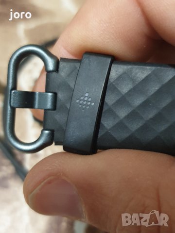 fitbit charge 4, снимка 2 - Смарт часовници - 40112313
