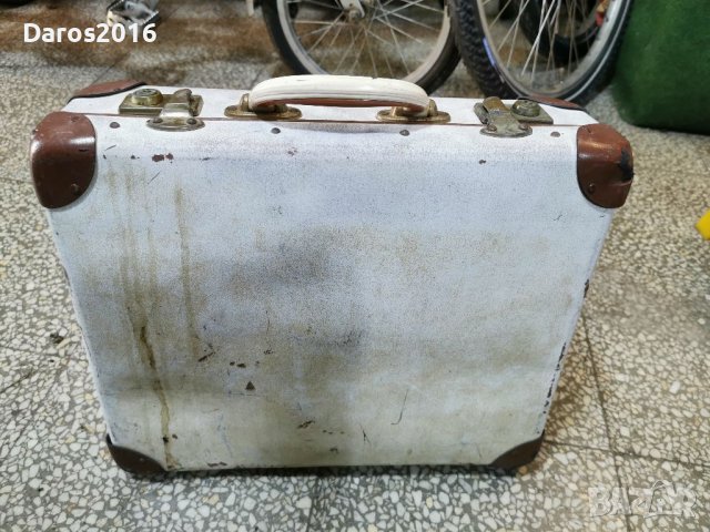 Стар куфар за пикник , снимка 18 - Антикварни и старинни предмети - 39651522