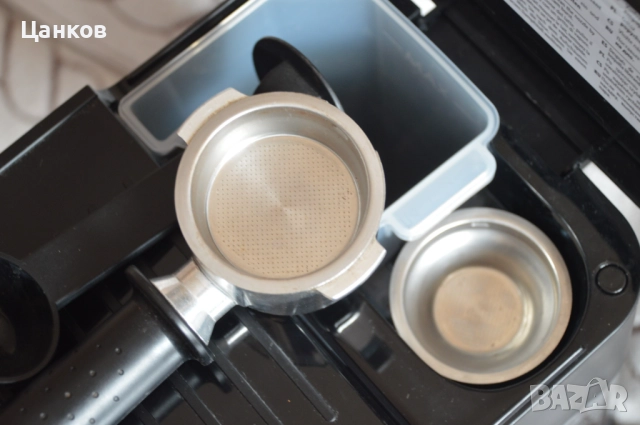Delonghi кафемашина еспресо, използвана, София, снимка 5 - Кафемашини - 52947540