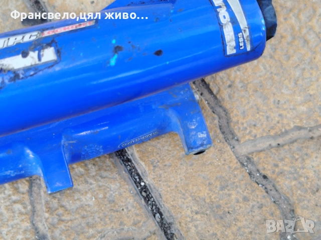 26 цола вилка за велосипед колело Manitou с монтаж чело 44, не работят настройки , снимка 2 - Части за велосипеди - 52150738