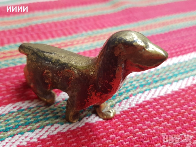 Бронзова пластика статуетка куче