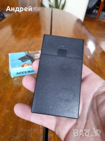Стар калкулатор Accuron, снимка 4 - Антикварни и старинни предмети - 36678130