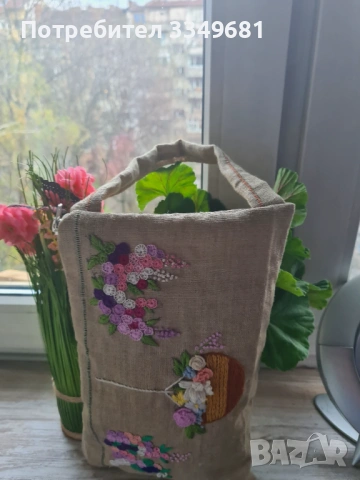Ленена чанта (плик)с ръчна бродерия , снимка 2 - Чанти - 54174666