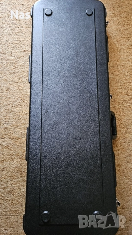 Продавам куфар(кейс) за електрическа китара, снимка 2 - Китари - 52006245