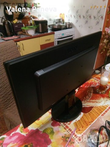  LED Монитор BenQ, снимка 12 - Монитори - 29772069