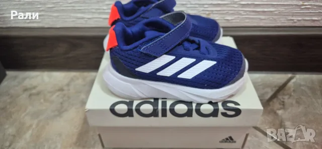 Маратонки adidas, снимка 3 - Детски маратонки - 55836139