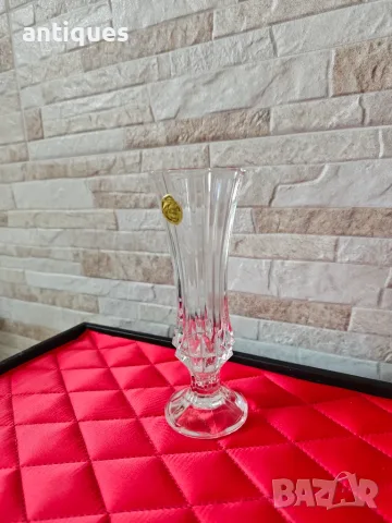Малка френска ваза - оловен кристал - Cristal d’Arques Paris, снимка 3 - Антикварни и старинни предмети - 55894551