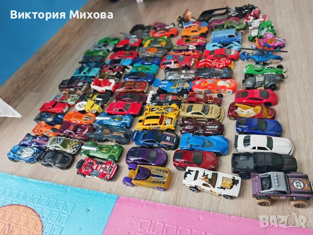 Hot Wheels колички, снимка 2 - Коли, камиони, мотори, писти - 56449410