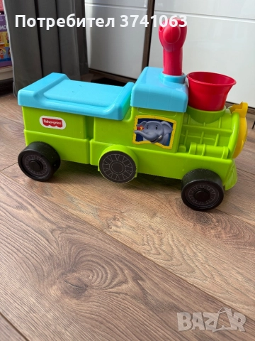 Влакче за бутане с крачета Fisher price, снимка 4 - Влакчета, самолети, хеликоптери - 51595687