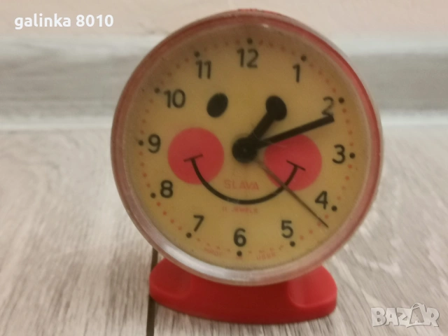 Интересен работещ будилник
