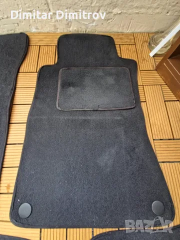Мокетни стелки съвместими с Mercedes C класа W203 2000-2007, 4 части, черни, снимка 2 - Аксесоари и консумативи - 56243384