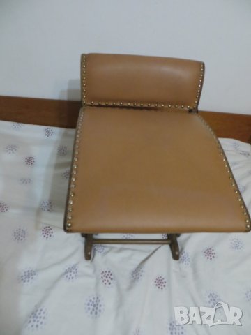Антикварно сгъваемо столче за крака, снимка 3 - Антикварни и старинни предмети - 42541060