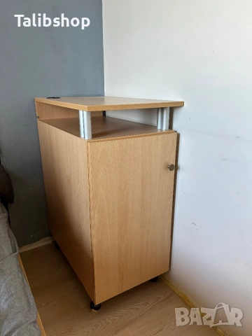 TV шкаф Поръчков