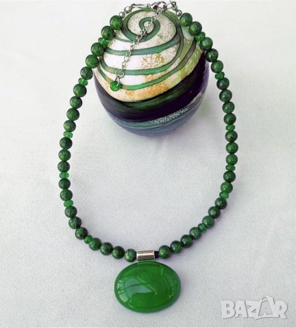 Колие чокър от естествен нефрит, снимка 3 - Колиета, медальони, синджири - 39367845