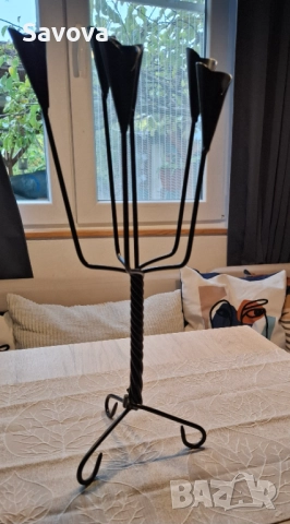Висок метален свещник, снимка 2 - Декорация за дома - 52376350