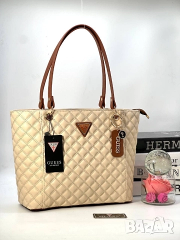 чанти Guess ➡️40cm⬆️28cm 🌟, снимка 7 - Чанти - 52093184