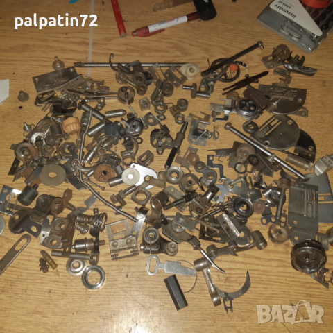 Шевна машина за части-антика и много части, снимка 4 - Антикварни и старинни предмети - 44535001