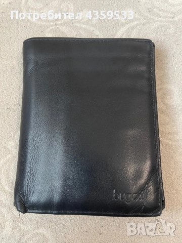 Bugatti портфейл