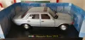 Mercedes Benz w123 230е 1:18 Revell, снимка 1