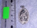 РЯДКА КАТОЛИЧЕСКА ПОСРЕБРЕНА ДВУСТРАННА ИКОНКА РЕЛИГИОЗЕН МЕДАЛЬОН 31233, снимка 2