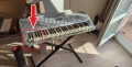 Синтезатор Yamaha PSR 290 С ДЕФЕКТ (с включена стойка), снимка 1