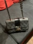 Чанта GUESS, снимка 1