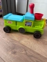 Влакче за бутане с крачета Fisher price, снимка 4