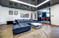 Продаваме Тристаен Апартамент в Хладилника, снимка 1
