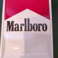 Марлборо цигари стара порцеланова подложка/ поставка , снимка 4 - Антикварни и старинни предмети - 44621453