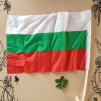🇧🇬 Българското знаме 🇧🇬 за закачане , снимка 1 - Аксесоари и консумативи - 36908232