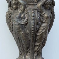 Антика, старинна ваза, скулптура, с фигури на Афродита, метална сплав., снимка 4 - Антикварни и старинни предмети - 37163579