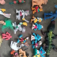 Продавам гумени играчки: Алф , смърфове, динозаври..., снимка 5 - Нумизматика и бонистика - 34111381