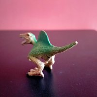 Колекционерска фигурка Schleich Dinosaurs mini Spinosaurus , снимка 7 - Колекции - 39108809