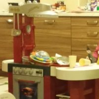 Детска кухня, снимка 3 - Играчки за стая - 40281032
