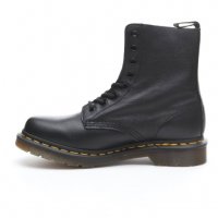 Dr. Martens Оригинални боти!, снимка 2 - Дамски боти - 38305323