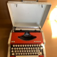 пишеща машина tbm de Luxe, снимка 3 - Антикварни и старинни предмети - 44493113