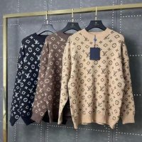 Дамски пуловер фино плетиво Louis Vuitton код 43, снимка 1 - Блузи с дълъг ръкав и пуловери - 38739446