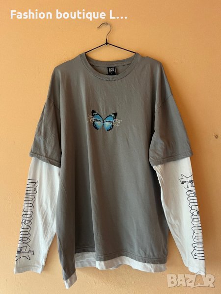 Сива блуза с бели ръкави и синя пеперуда L размер Black squad 🦋, снимка 1