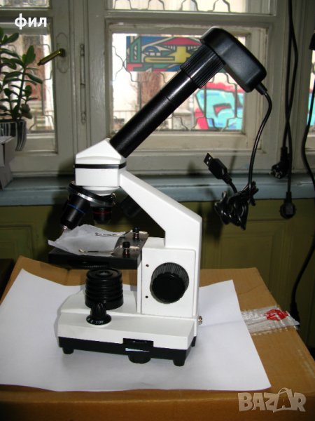 Микроскоп с камера и аксесоари, снимка 1