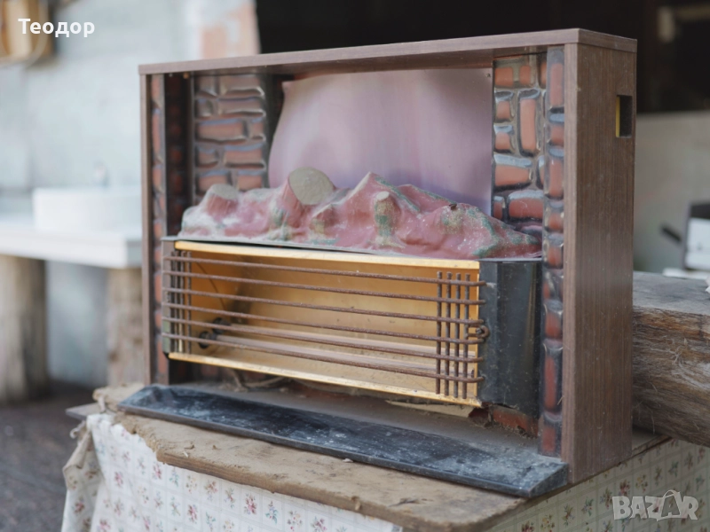 Ретро електрическа камина - работеща на ток, снимка 1